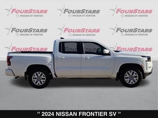 2024 Nissan Frontier SV