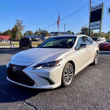 Eminent White Pearl 2023 Lexus ES 350 Base