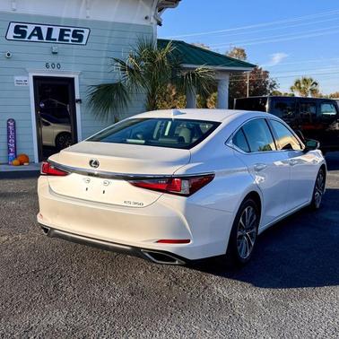 2023 Lexus ES 350 Base