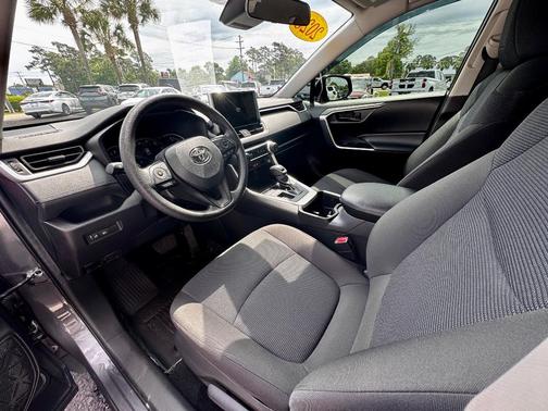 Magnetic Gray Metallic 2024 Toyota RAV4 LE