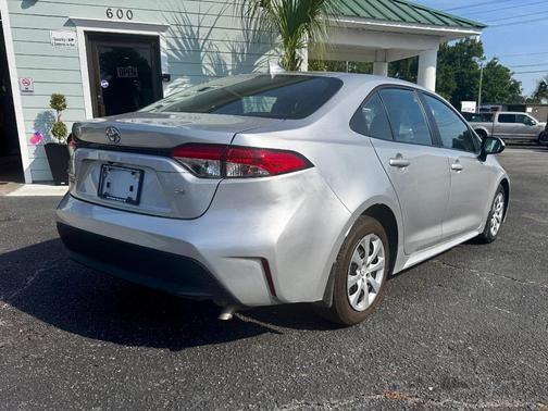Classic Silver Metallic 2025 Toyota Corolla LE
