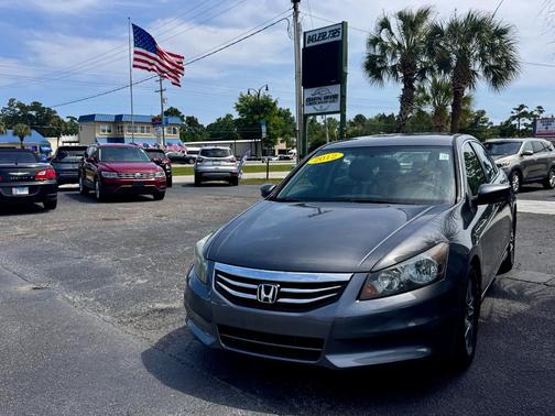 Polished Metal Metallic 2012 Honda Accord SE
