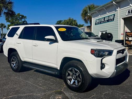 Super White 2021 Toyota 4Runner TRD Off Road