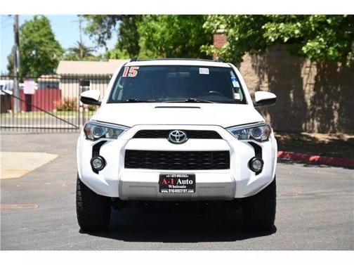 2015 Toyota 4Runner SR5 Sport