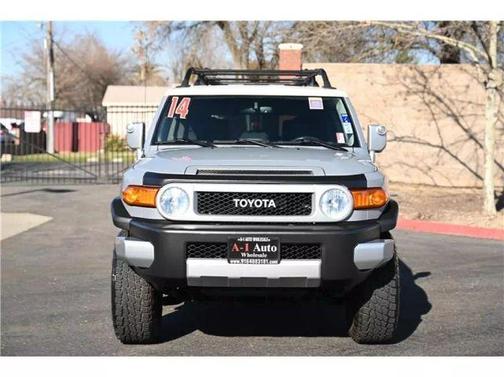 2014 Toyota FJ Cruiser Base