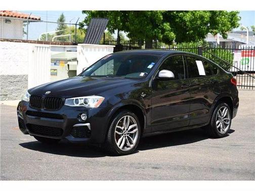 2017 BMW X4 M40i