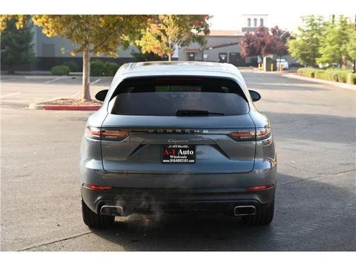 2019 Porsche Cayenne Base