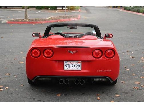 2006 Chevrolet Corvette Base