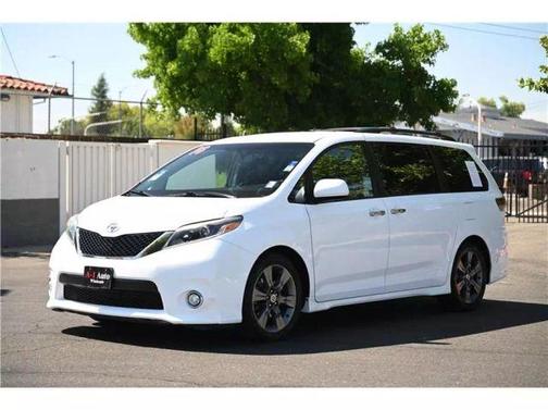 2016 Toyota Sienna SE Premium