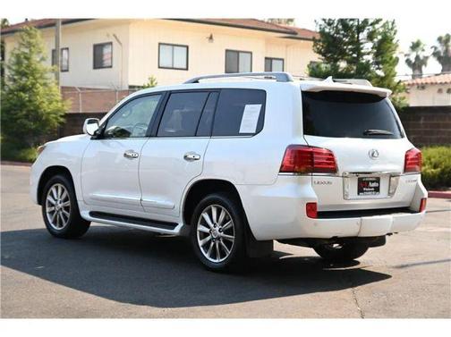 2010 Lexus LX 570