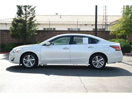 2014 Nissan Altima 2.5 SV