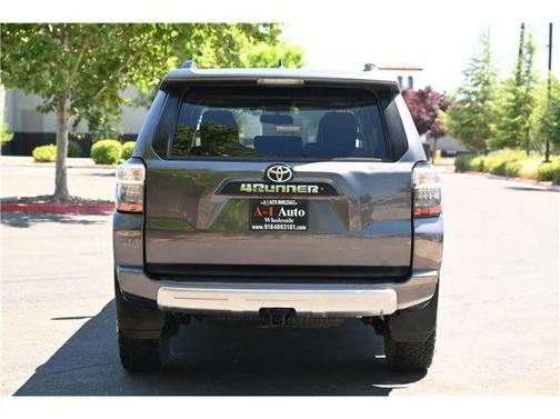 2015 Toyota 4Runner SR5 Sport