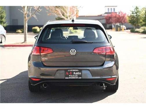2015 Volkswagen Golf GTI S