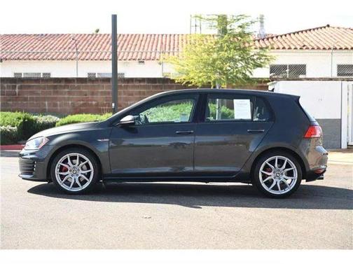 2015 Volkswagen Golf GTI S