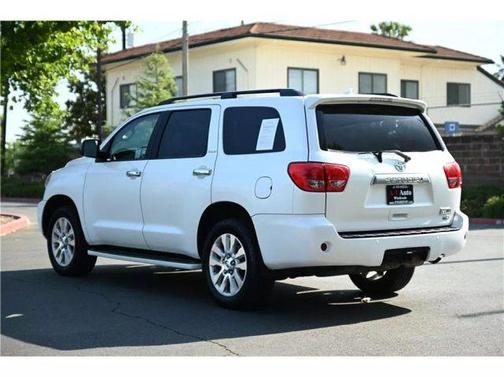 2016 Toyota Sequoia Platinum
