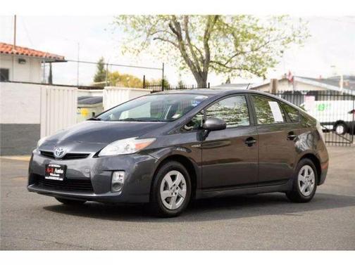 2010 Toyota Prius I