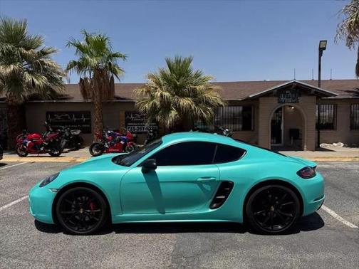 2017 Porsche 718 Cayman Base