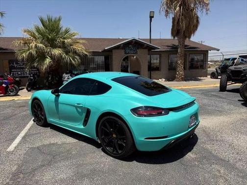 2017 Porsche 718 Cayman Base