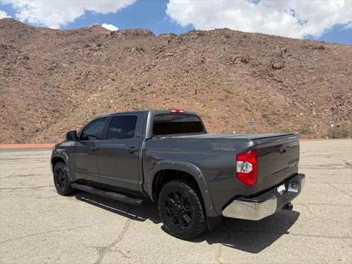 2018 Toyota Tundra SR5