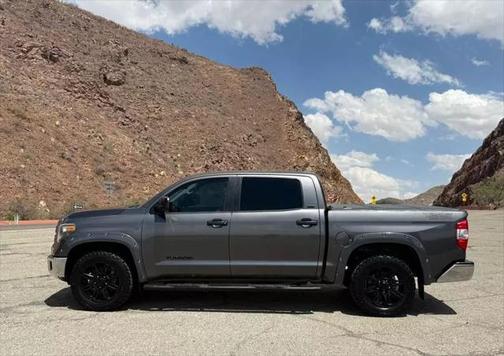 2018 Toyota Tundra SR5