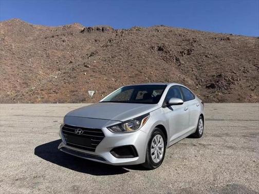 2022 Hyundai Accent SE