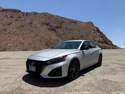 2024 Nissan Altima SR FWD