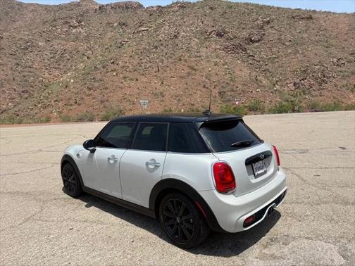 2016 MINI Hardtop Cooper S
