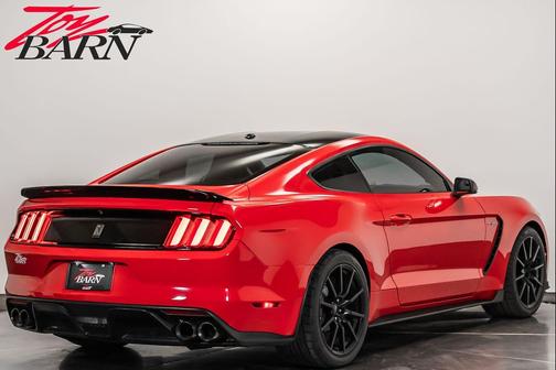 2018 Ford Shelby GT350 Base