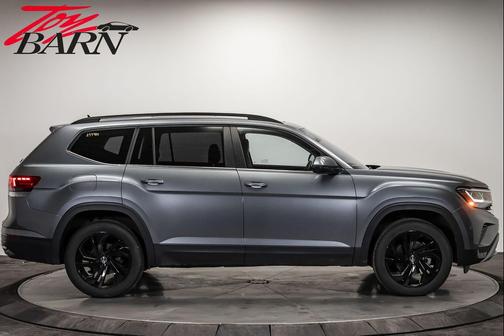 2022 Volkswagen Atlas 3.6L SE w/Technology