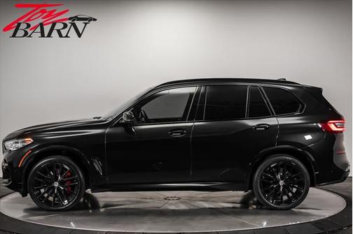 2022 BMW X5 M50i