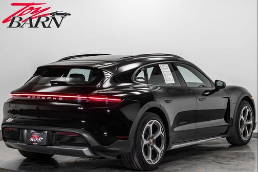 2024 Porsche Taycan 4