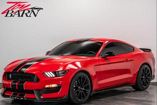 2016 Ford Shelby GT350 Base