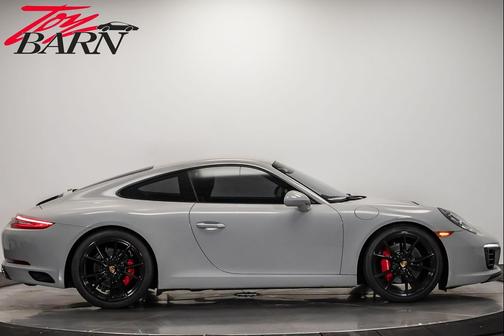 2018 Porsche 911 Carrera S