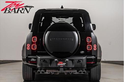 2023 Land Rover Defender 110 Carpathian Edition