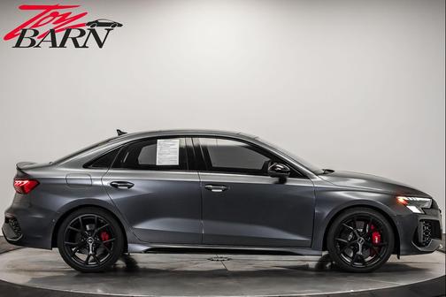 2024 Audi RS 3 TFSI quattro S tronic