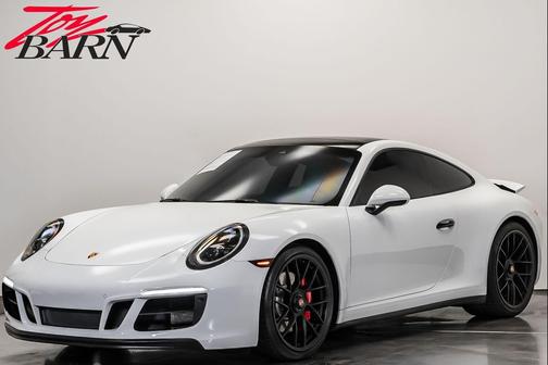 2019 Porsche 911 Carrera GTS