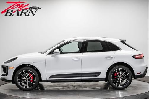 2022 Porsche Macan S
