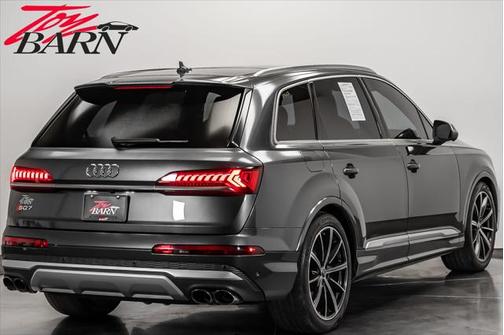 2022 Audi SQ7 4.0T Premium Plus