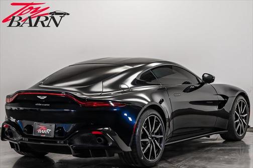 2019 Aston Martin Vantage Base