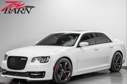Bright White Clearcoat 2023 Chrysler 300 C