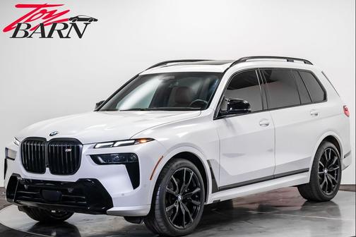 2024 BMW X7 M60i