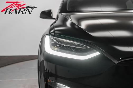 2022 Tesla Model X Plaid Tri Motor All-Wheel Drive