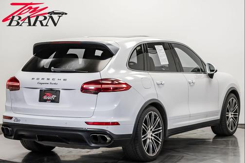 2018 Porsche Cayenne Turbo