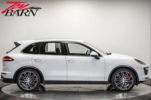 2018 Porsche Cayenne Turbo