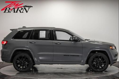 2021 Jeep Grand Cherokee Laredo