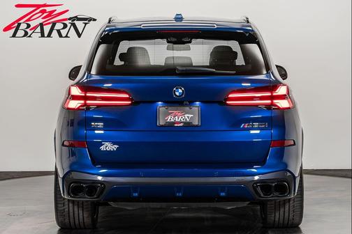 2024 BMW X5 M60i