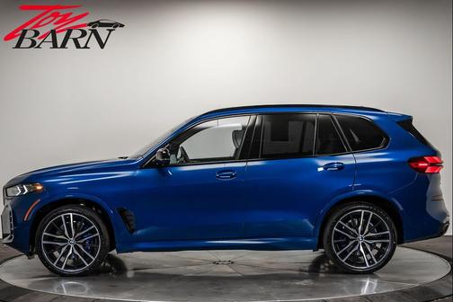 2024 BMW X5 M60i