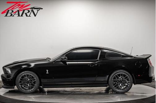 2013 Ford Shelby GT500 Base