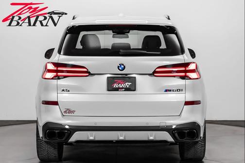 2024 BMW X5 M60i
