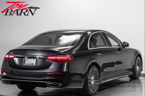 Gray 2023 Mercedes-Benz S-Class 4MATIC